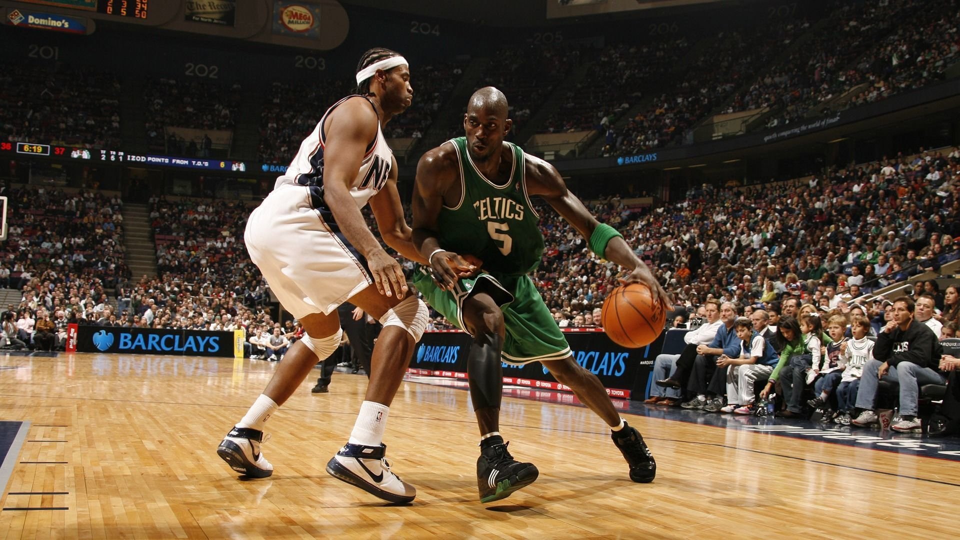 kaiyun官方-绿茵无界，当热刺全队为武磊围拢祈祷，足球超越了胜负，绿茵无界，热刺全队为武磊围拢祈祷，足球超越胜负